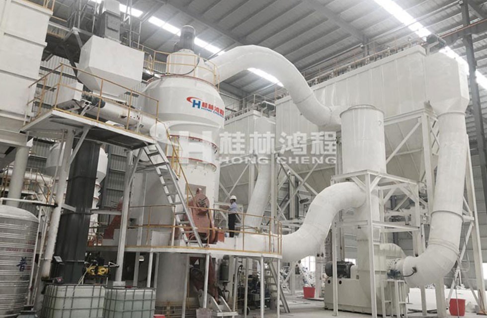 人造崗石設(shè)備HLMX超細(xì)立磨廣西某廠穩(wěn)產(chǎn)3年 人造崗石設(shè)備HLMX超細(xì)立磨廣西某廠穩(wěn)產(chǎn)3年