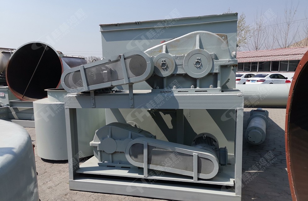 桂林鴻程HC大型氫氧化鈣生產線(15噸小時)到達華北地區客戶現場 桂林鴻程HC大型氫氧化鈣生產線(15噸小時)到達華北地區客戶現場