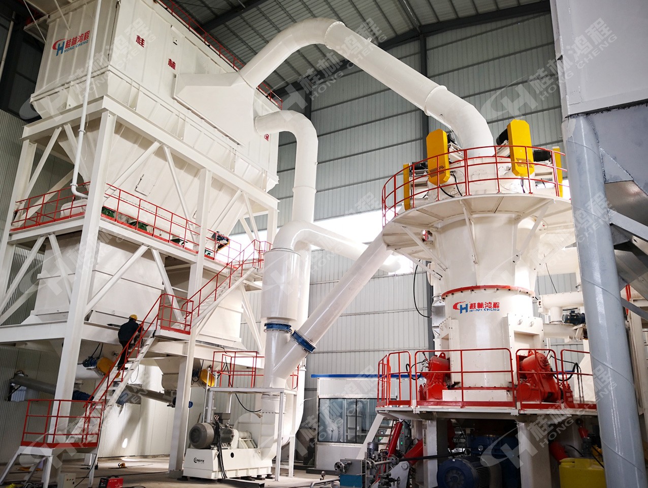 HLMX1700立式輥磨機生產(chǎn)線客戶安裝完成現(xiàn)場 HLMX1700立式輥磨機生產(chǎn)線客戶安裝完成現(xiàn)場